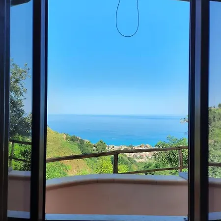 Vista Mare Guest house *
